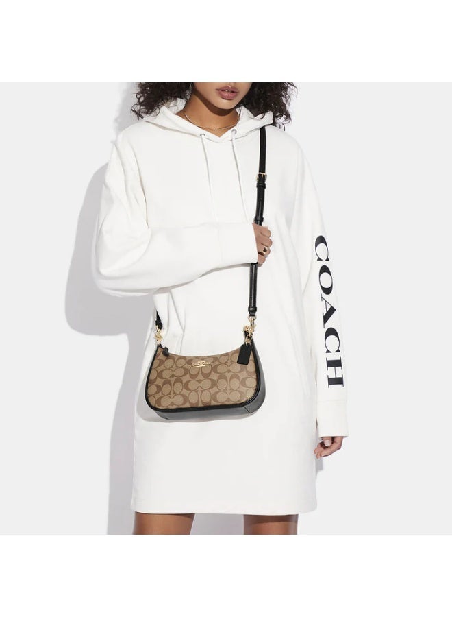 coachoutlet Coach Teri Shoulder Bag in Signature Canvas – Shoulder & Crossbody Bag - Image 3